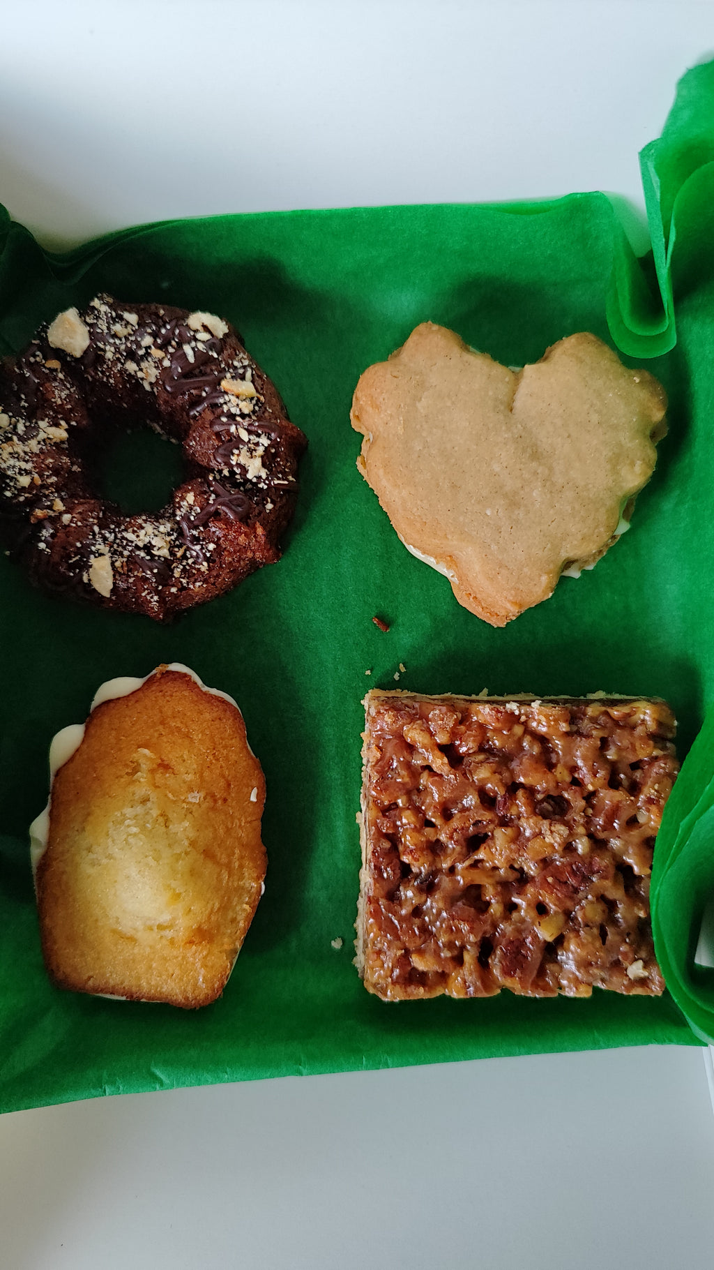 Aunty’s Love – Monthly Pastry Box