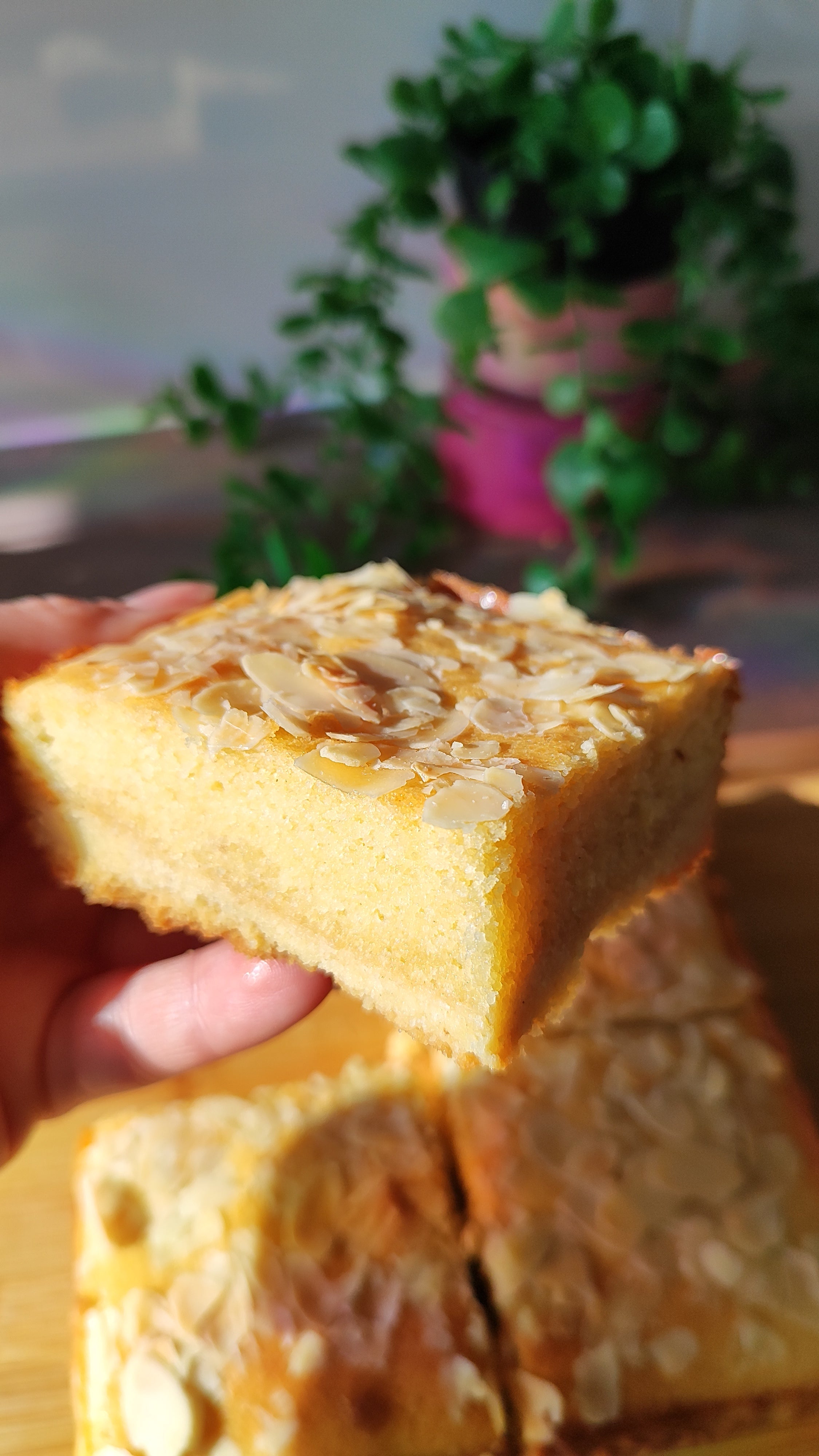 Almond Croissant Pie Bar